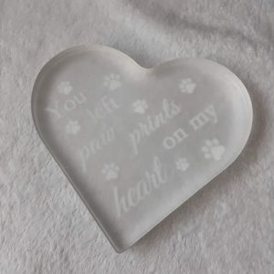 Glass Pet Heart Keepsake " You left paw prints on my heart"